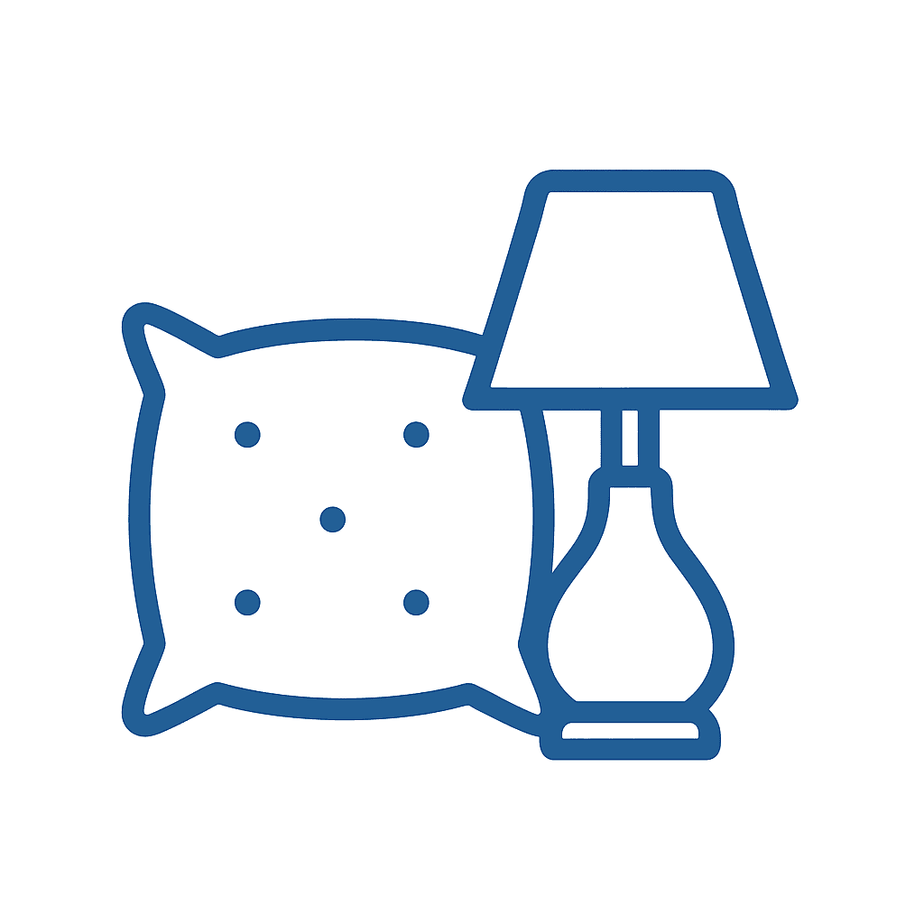 Lichtknop met een stijlvolle lamp en een sierlijk kussen, perfect voor sfeervolle interieur decoratie.